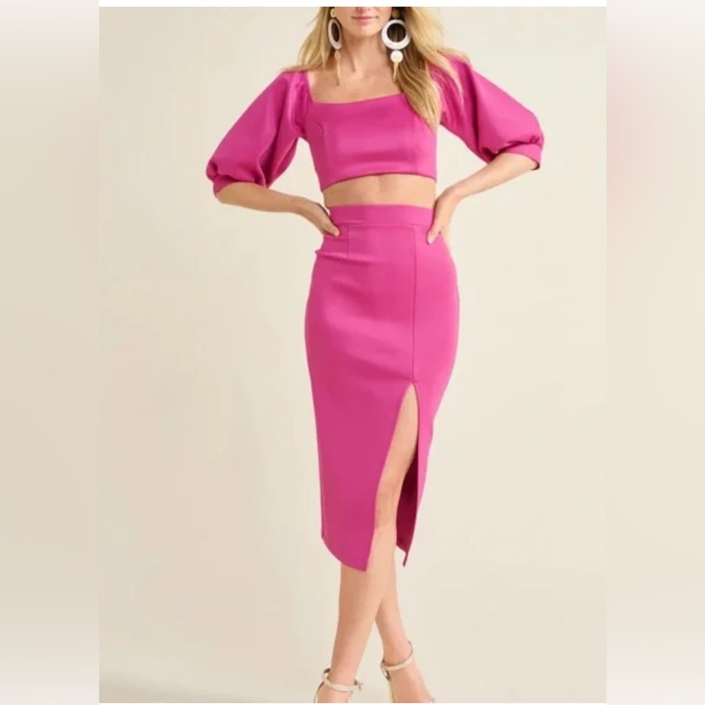 VENUS Pink Midi Crop Top Skirt Set
